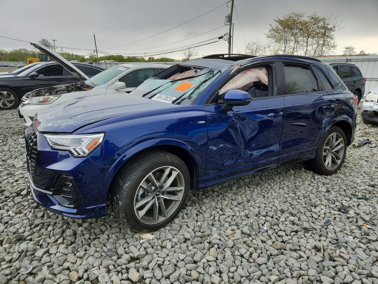 2024 AUDI Q3 S Line quattro Premium