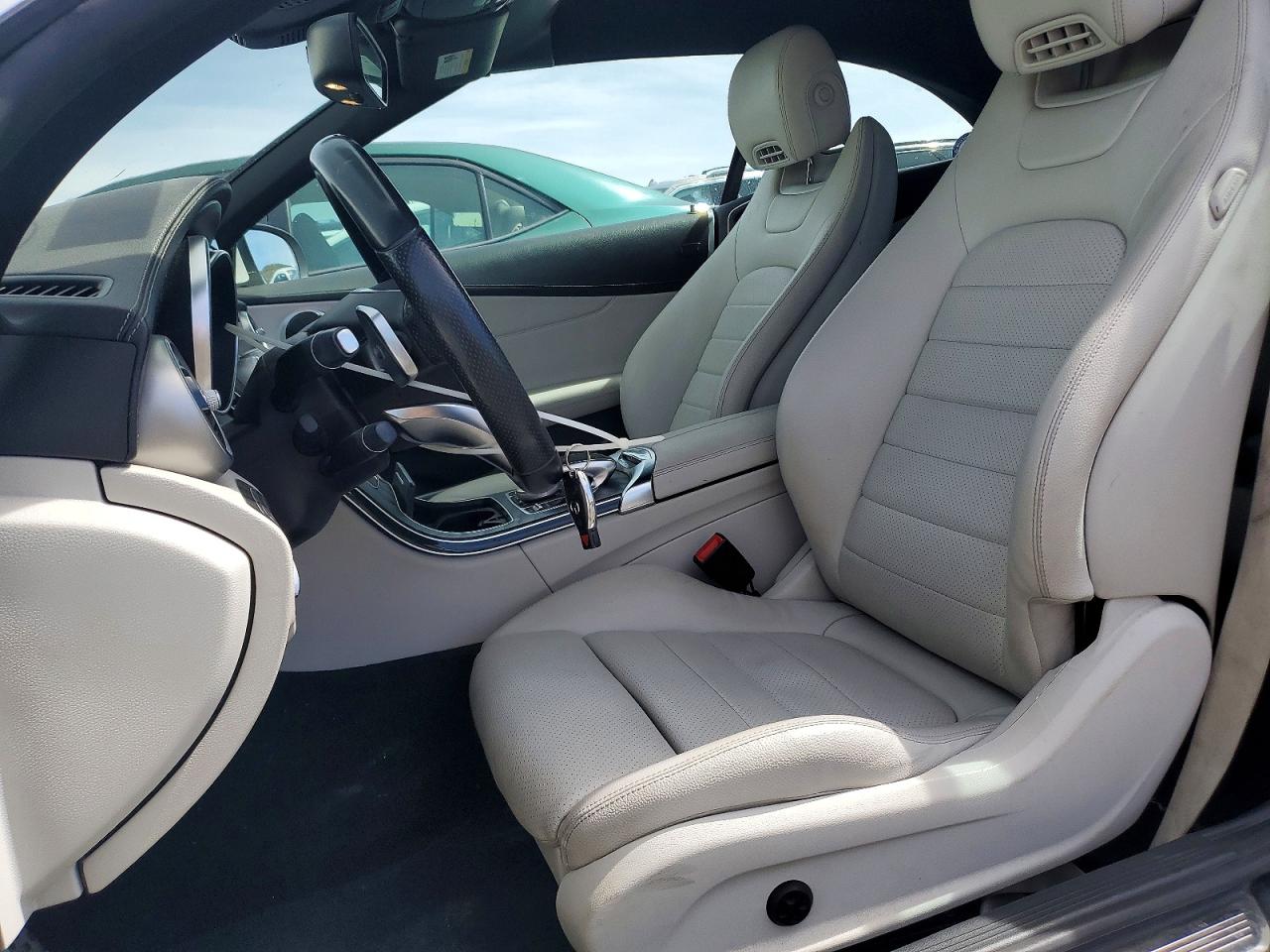 2017 MERCEDES-BENZ C C300