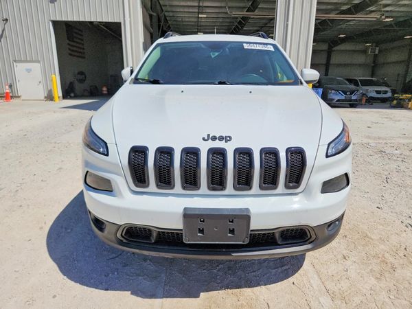 2016 JEEP CHEROKEE LATITUDE 4X4