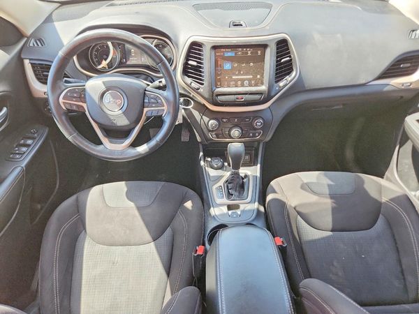 2016 JEEP CHEROKEE LATITUDE 4X4