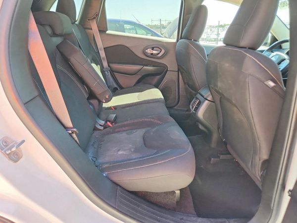 2016 JEEP CHEROKEE LATITUDE 4X4