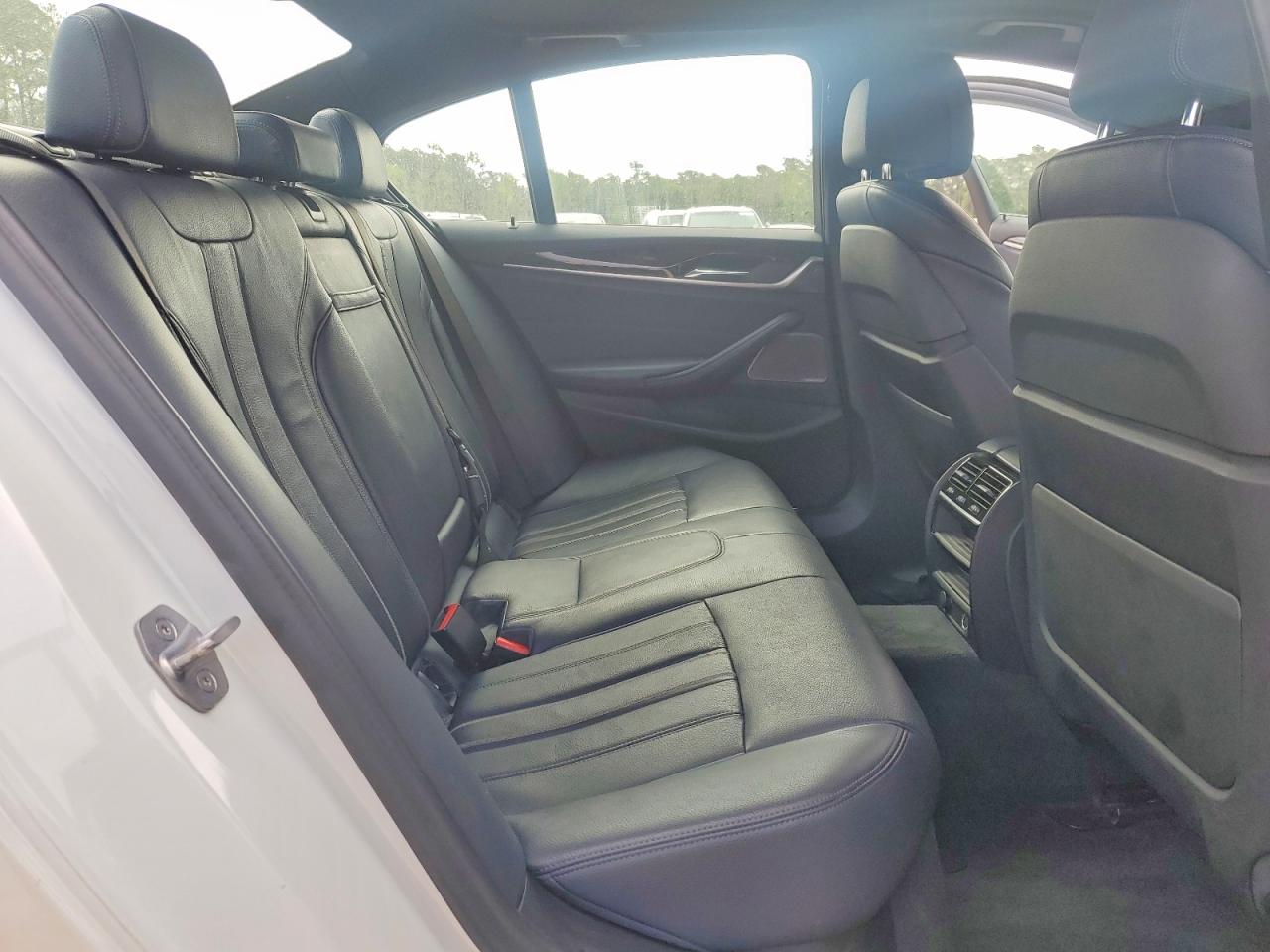 2019 BMW 540