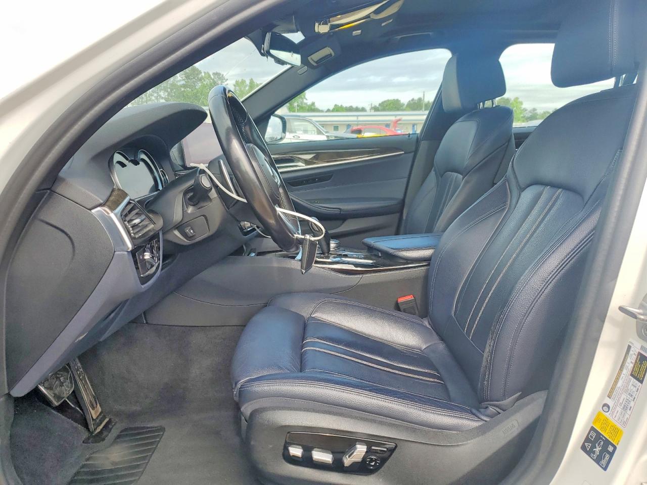 2019 BMW 540