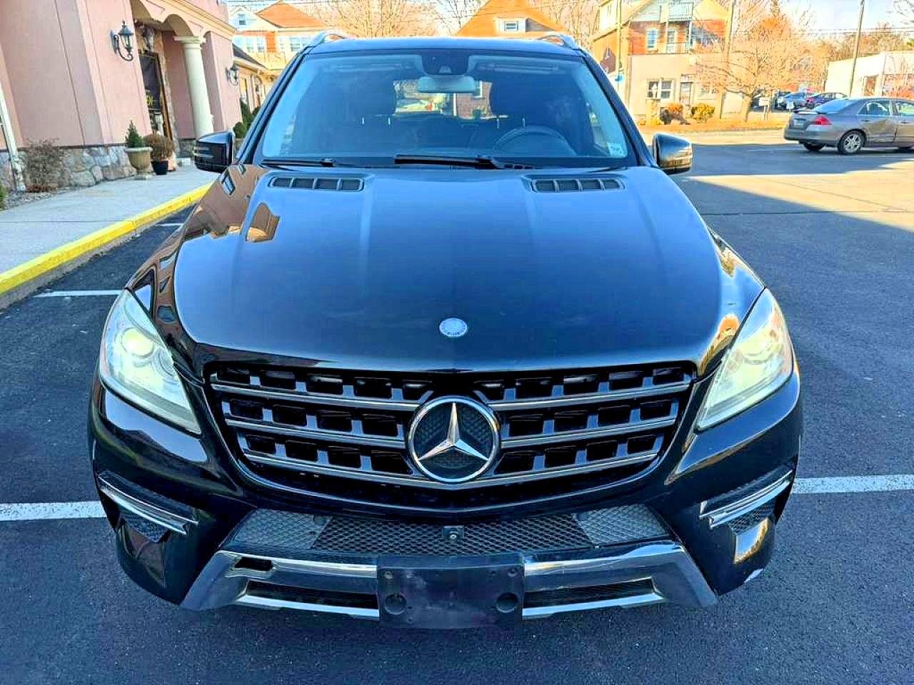 2014 MERCEDES-BENZ ML ML550 4-MATIC