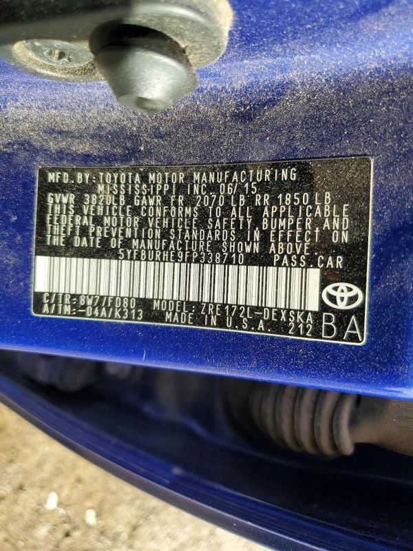 2015 TOYOTA COROLLA