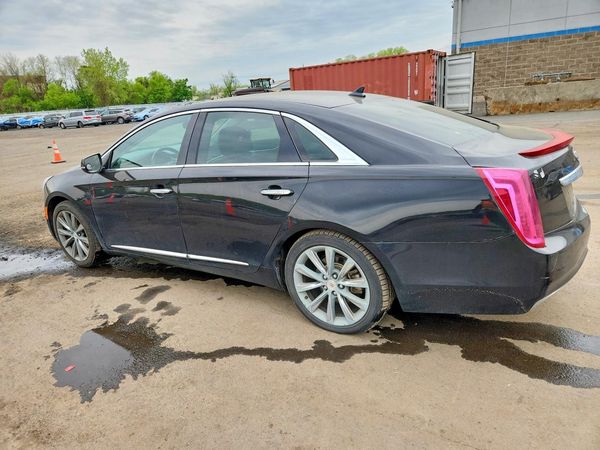2013 CADILLAC XTS Livery
