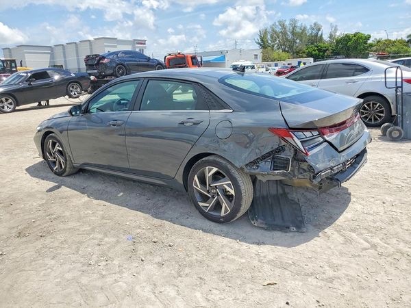 2025 HYUNDAI ELANTRA