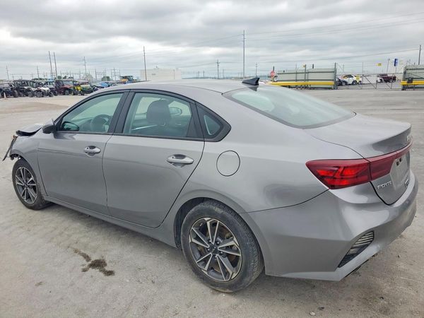 2022 KIA FORTE FE, LXS