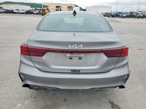 2022 KIA FORTE FE, LXS