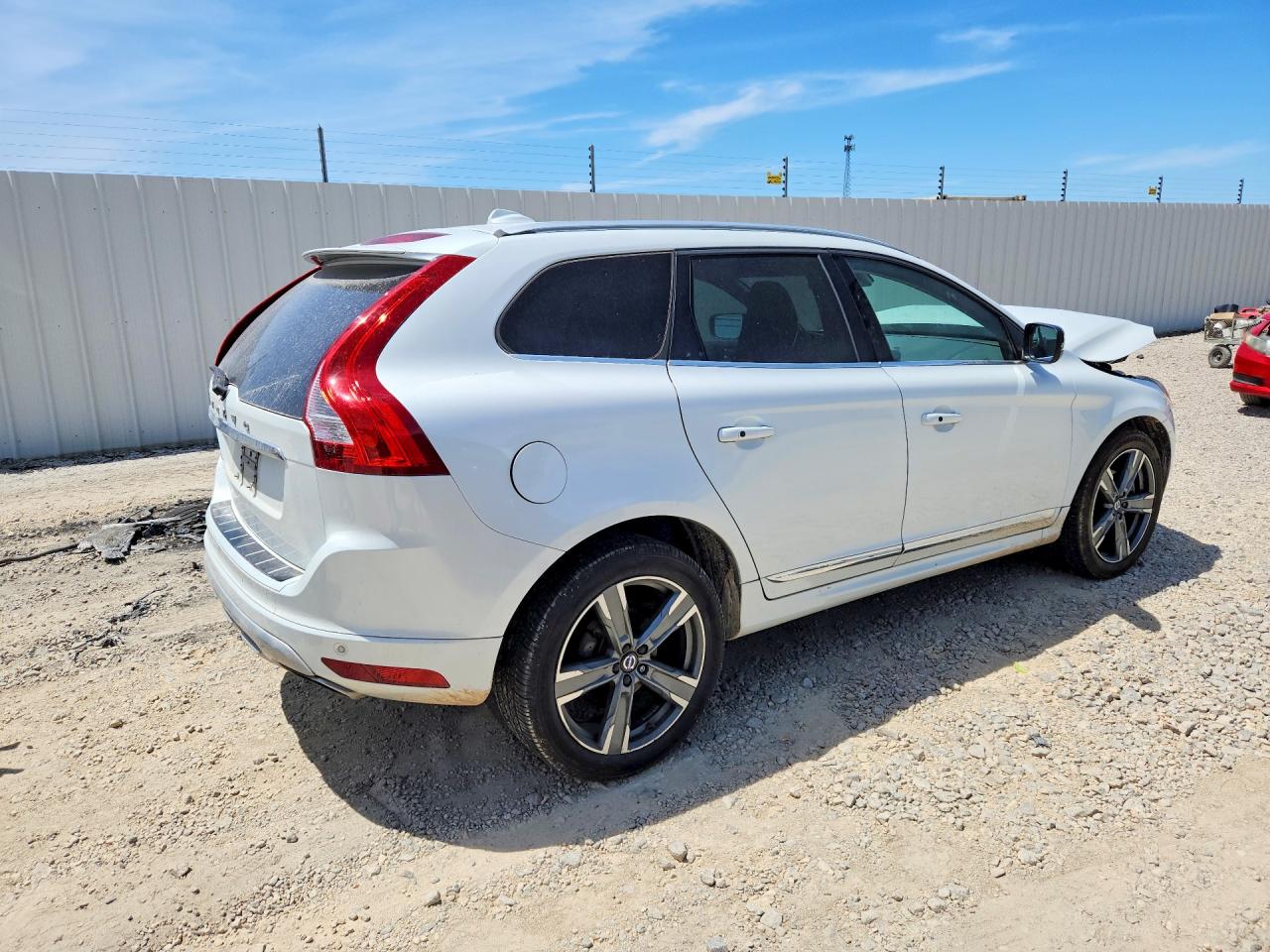 2017 VOLVO XC60 Dynamic