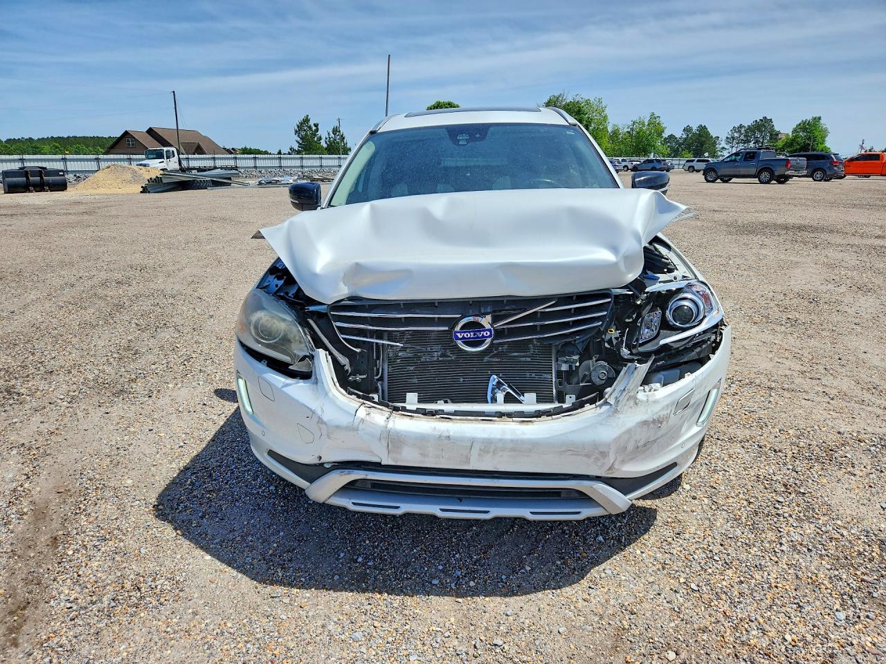 2017 VOLVO XC60 Dynamic