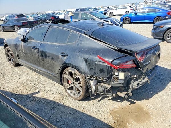 2018 KIA STINGER