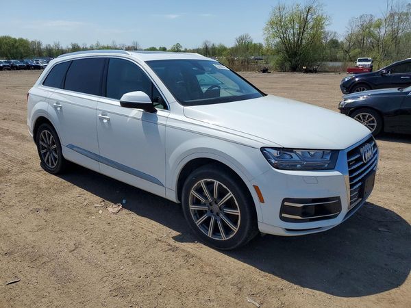 2017 AUDI Q7 quattro Prestige