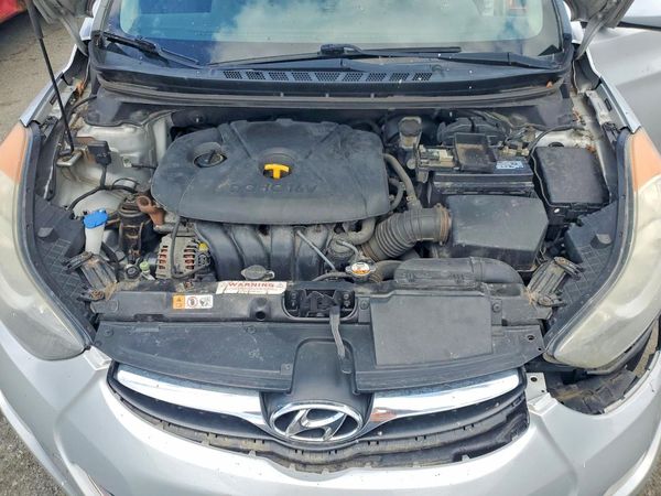 2013 HYUNDAI ELANTRA