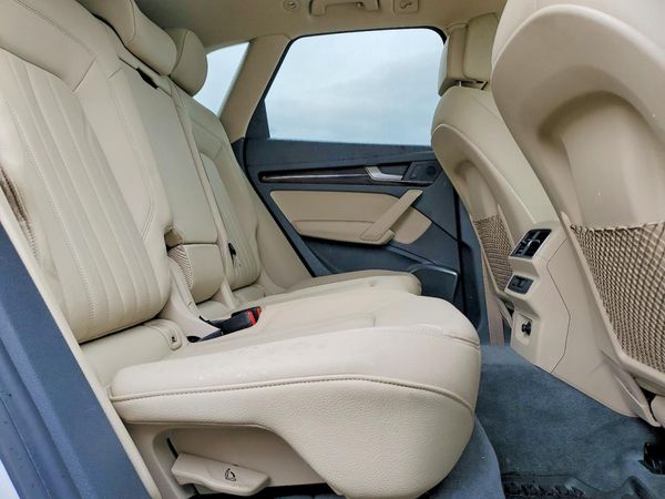 2019 AUDI Q5 quattro Premium