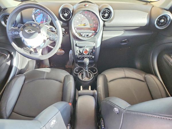 2015 MINI COOPER