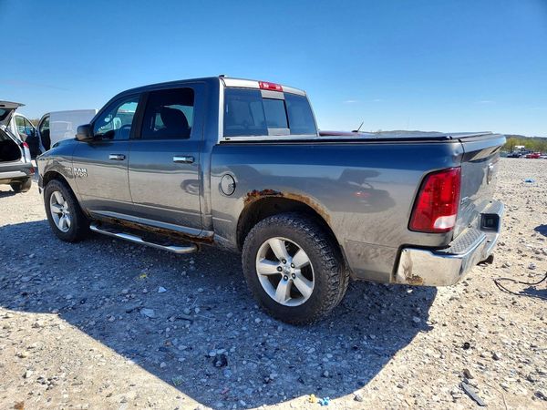 2013 RAM 1500 SLT CREW CAB 4X4