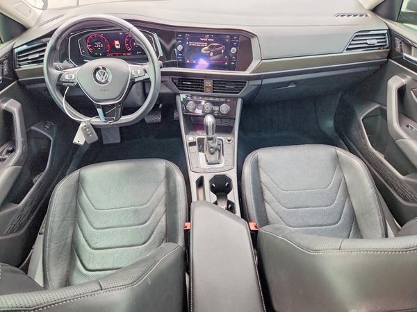 2019 VOLKSWAGEN JETTA