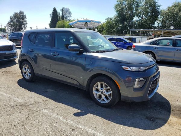 2022 KIA SOUL