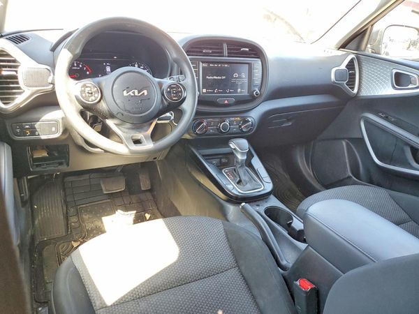 2022 KIA SOUL