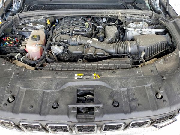 2023 JEEP GRAND CHEROKEE L LAREDO 4X4