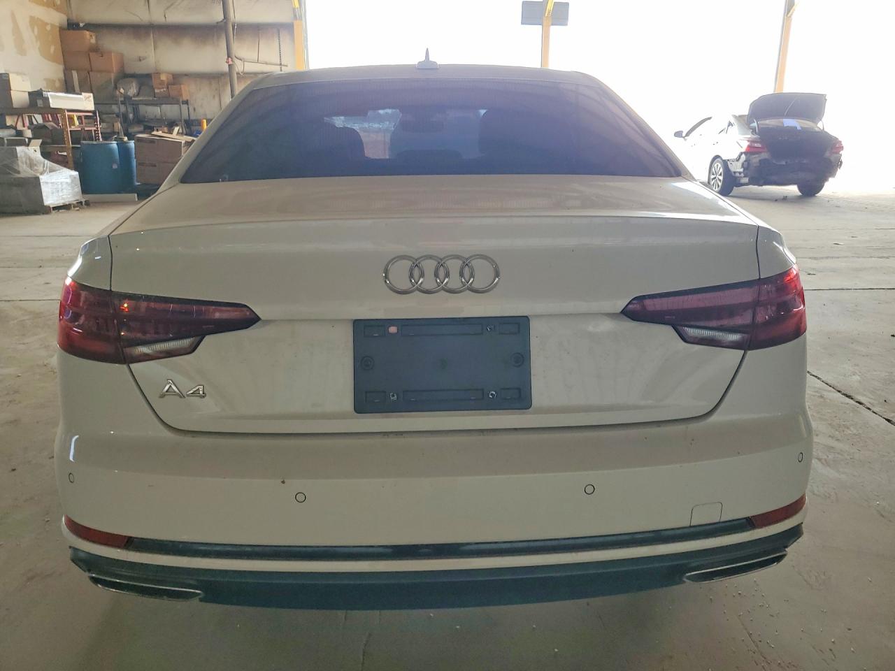2019 AUDI A4 Premium, Titanium