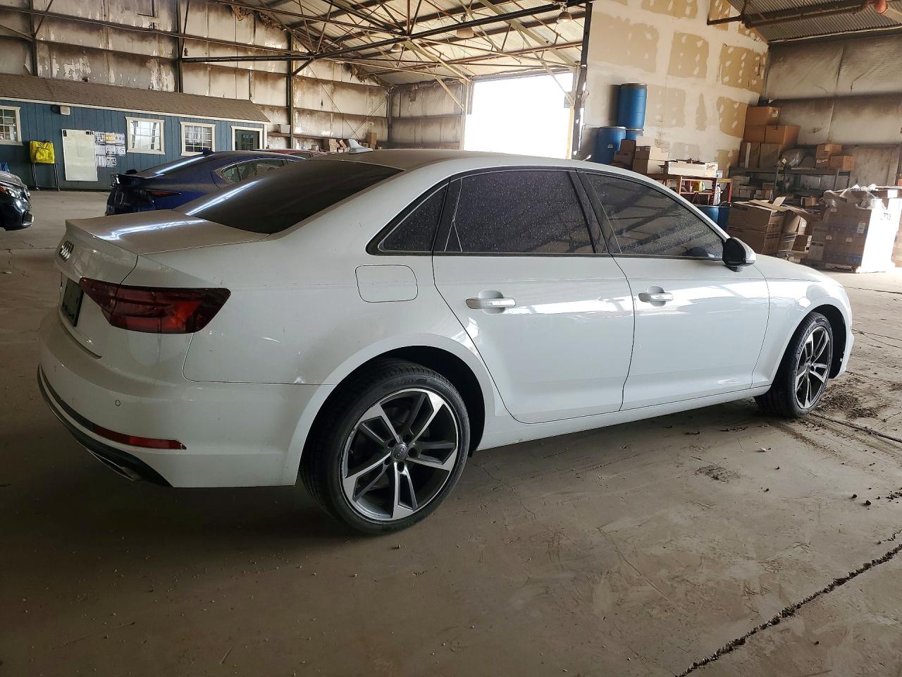 2019 AUDI A4 Premium, Titanium