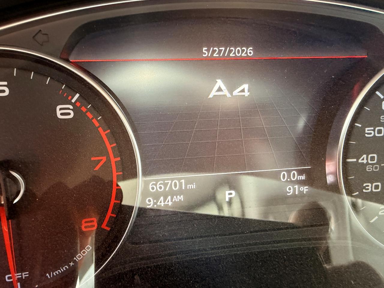 2019 AUDI A4 Premium, Titanium