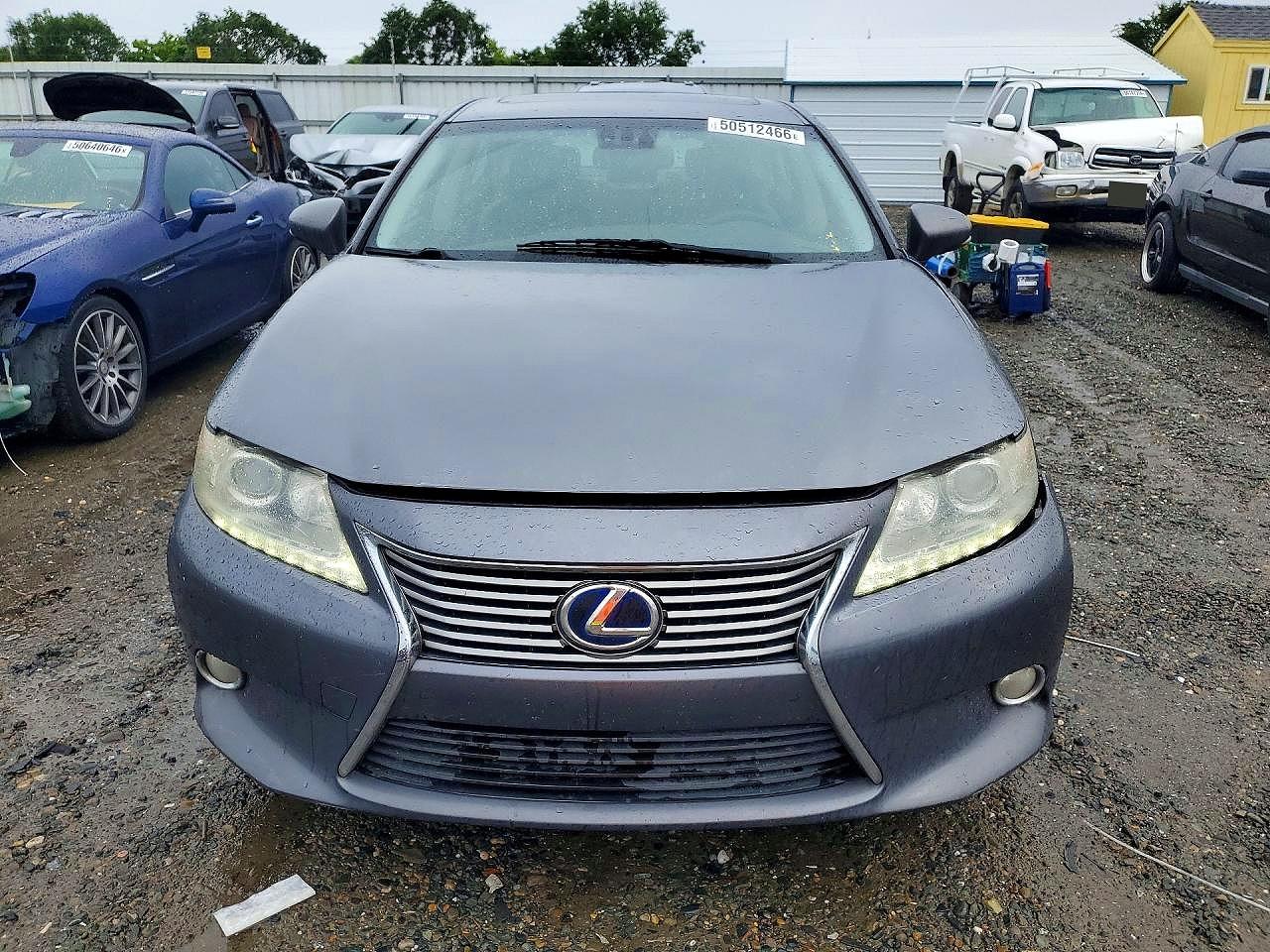 2013 LEXUS ES 300h