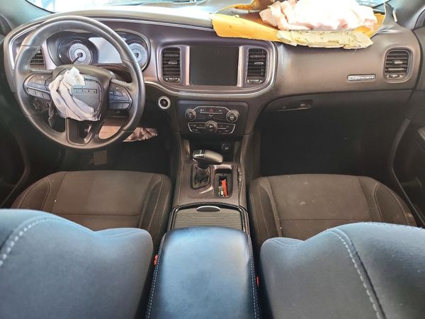 2016 DODGE CHARGER SXT