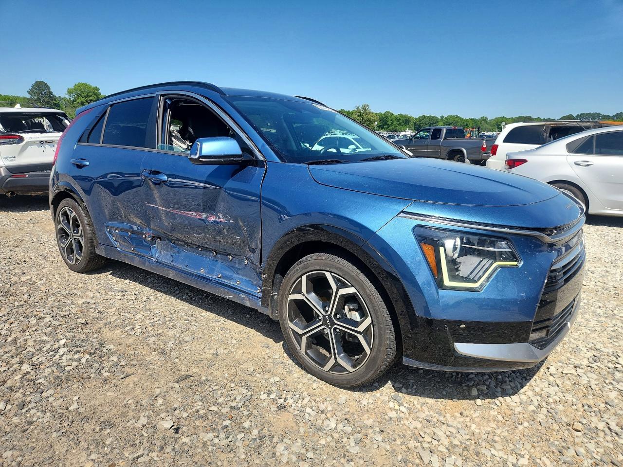 2023 KIA NIRO EX