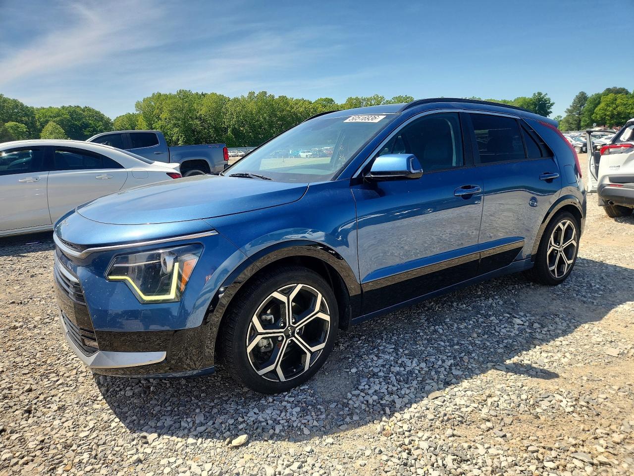 2023 KIA NIRO EX