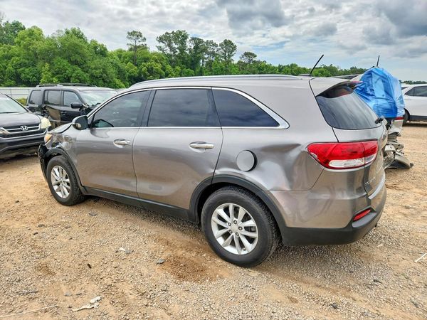 2017 KIA SORENTO L, LX