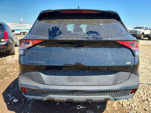 2025 KIA SPORTAGE X-LINE