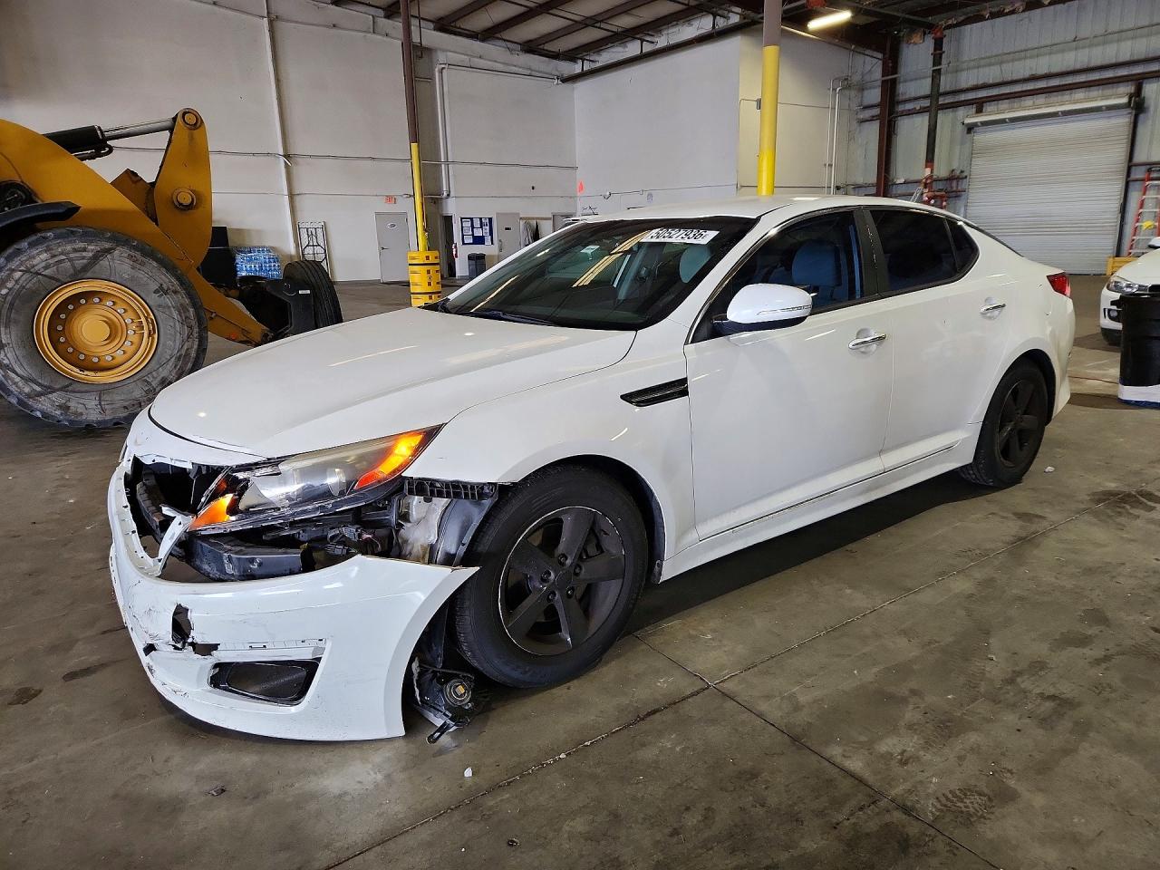 2015 KIA OPTIMA GL - Middle-low