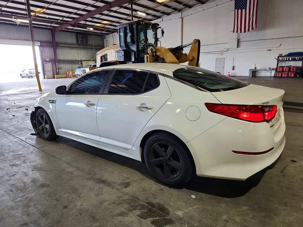 2015 KIA OPTIMA GL - Middle-low
