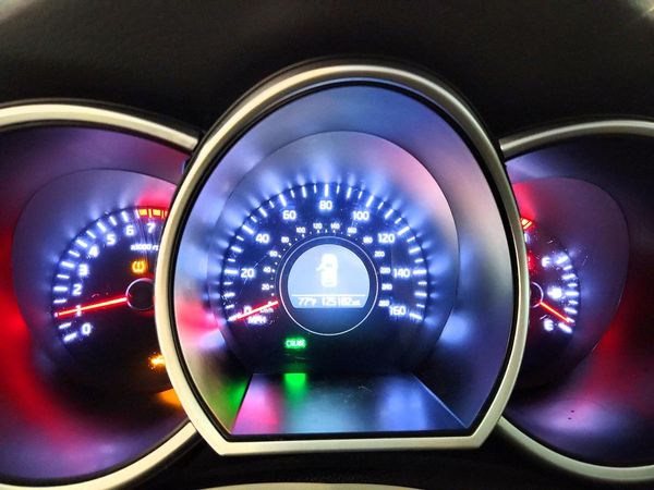 2015 KIA OPTIMA GL - Middle-low