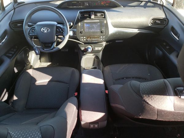 2019 TOYOTA PRIUS