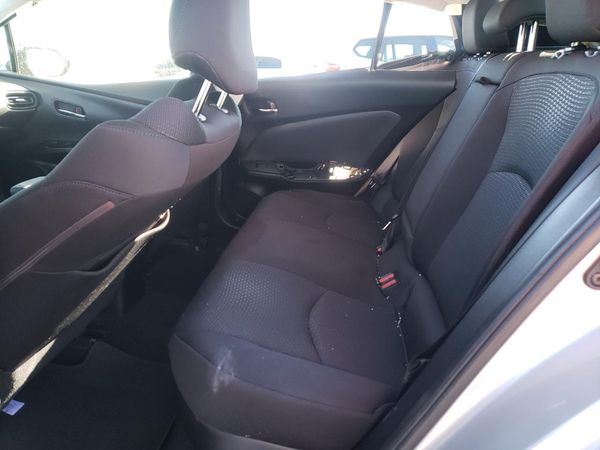 2019 TOYOTA PRIUS