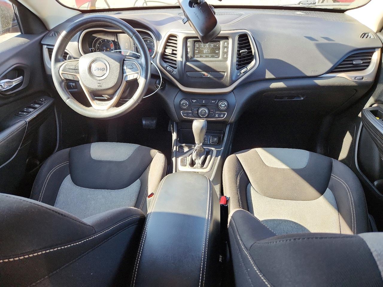 2016 JEEP CHEROKEE SPORT FWD