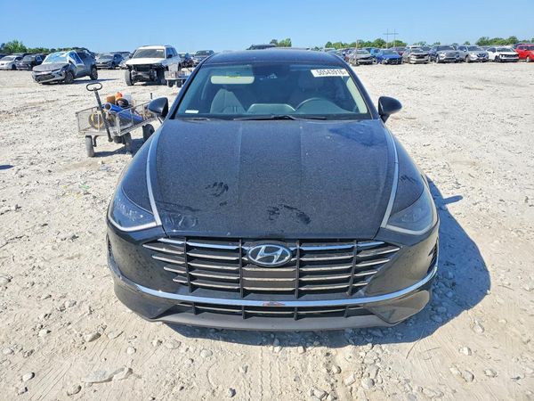 2021 HYUNDAI SONATA