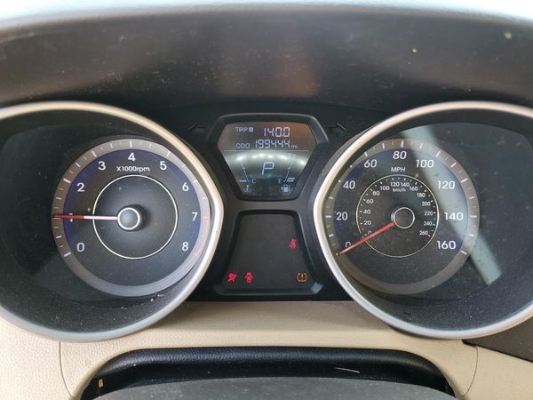 2012 HYUNDAI ELANTRA GLS(Middle grade)