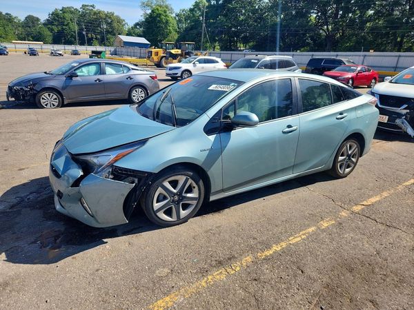 2017 TOYOTA PRIUS
