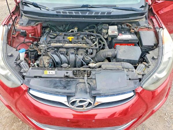 2013 HYUNDAI ELANTRA