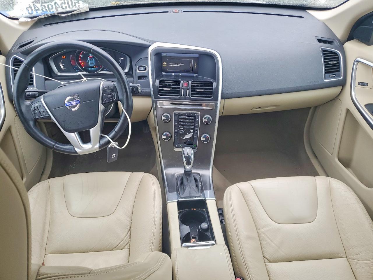 2014 VOLVO XC60