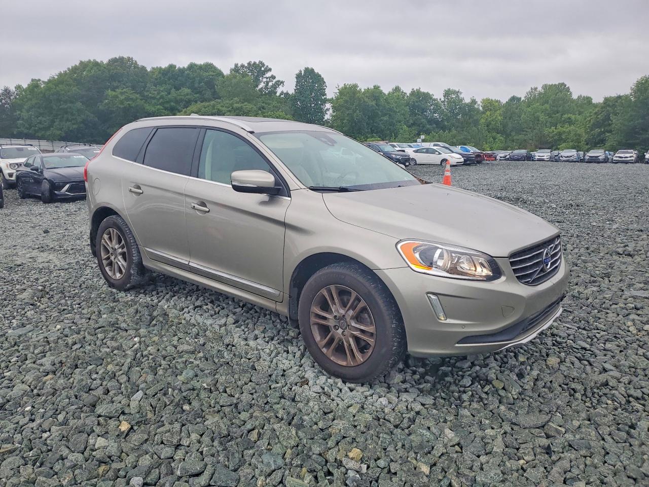 2014 VOLVO XC60