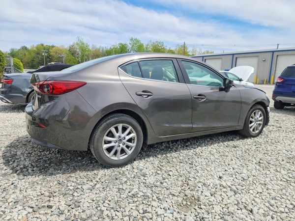 2018 MAZDA 3 Sport