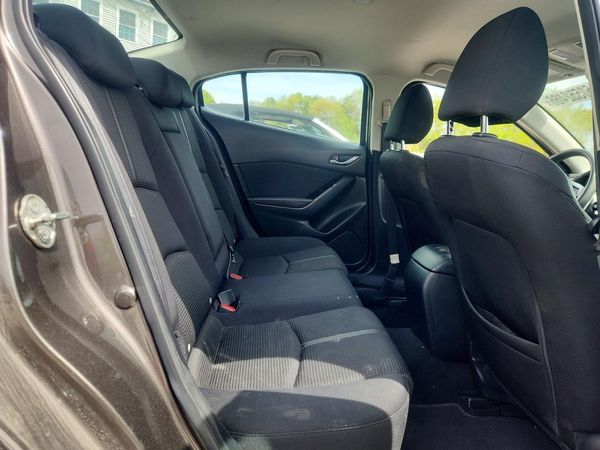 2018 MAZDA 3 Sport