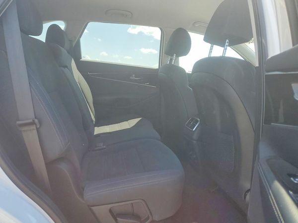 2019 KIA SORENTO L, LX, S
