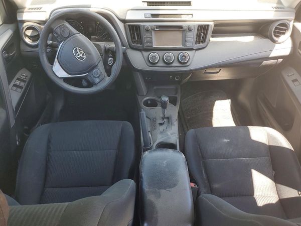 2017 TOYOTA RAV4 LE — CKPT